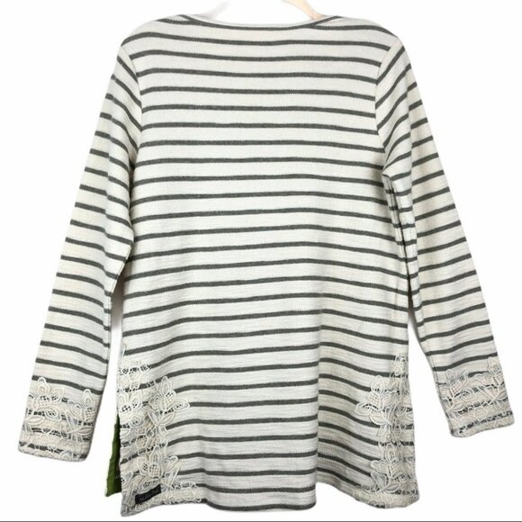 Matilda Jane Grey Stripe Tunic Top Ivory Lace Trim Long Sleeve NWOT Size S - Picture 2 of 9